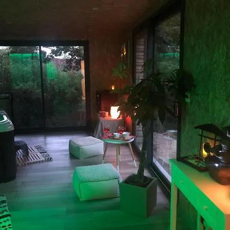 La Fresnaie : ,table D'hotes & * Tillé