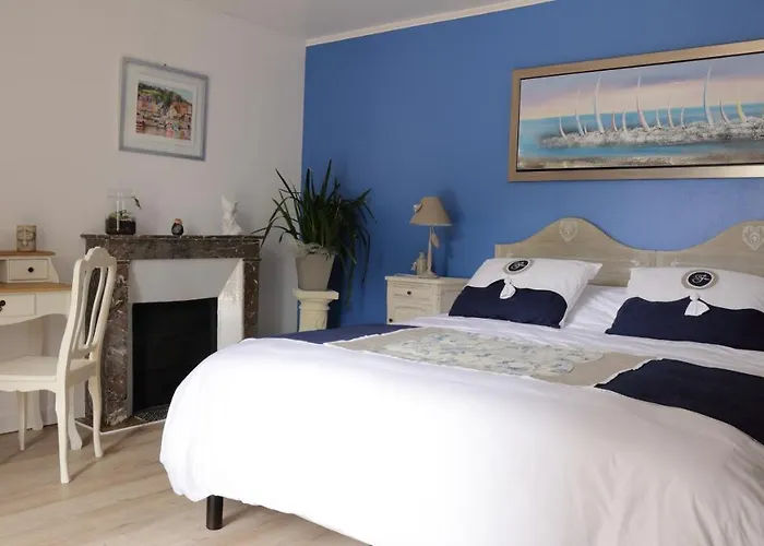 La Fresnaie : ,table D'hotes & Tille